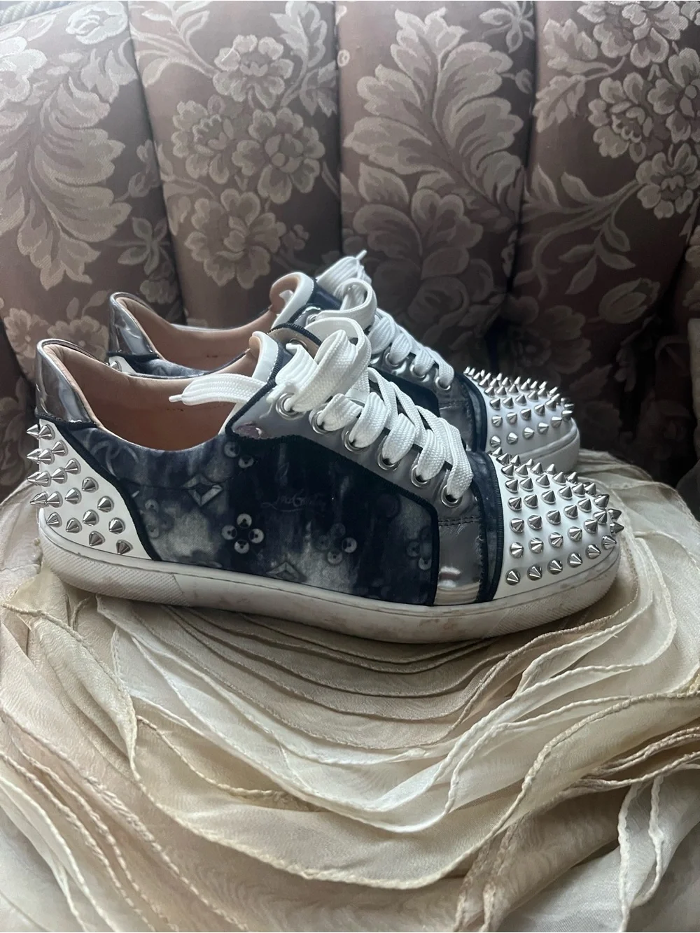 Christian Louboutin White and Black Spike-Toe Low-Top Sneakers (No insoles)